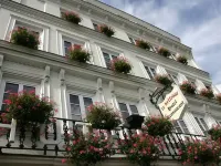 Logis - Hôtel & Restaurant le Bellevue Hotels in Saint-Aubin-les-Elbeuf