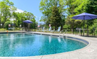 Captains Quarters Motel & Conference Center