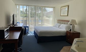 Miami Gardens Inn & Suites