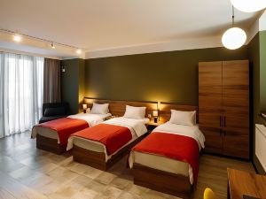 Serviced Apartments by Urban Hotels 116