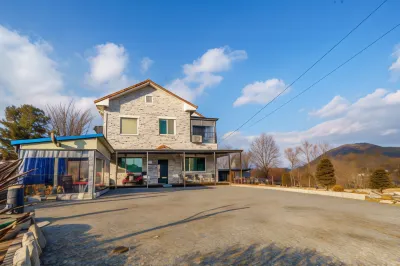 Yanggu Tteurak Pension Hotel in zona Palang Minsokgwan