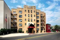 Ramada by Wyndham Jersey City Hotels in Jersey City