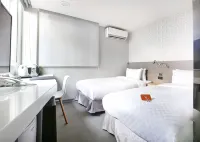 City Inn Hotel (Taipei Station Branch I) Hotel in zona Shin Kong Life Tower