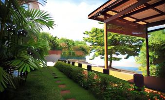 Chalong Beach Front Residence