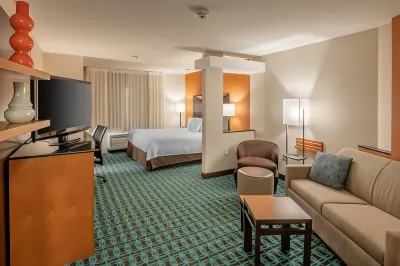 Fairfield Inn & Suites New Braunfels Hotel dekat New Braunfels Islamic Center