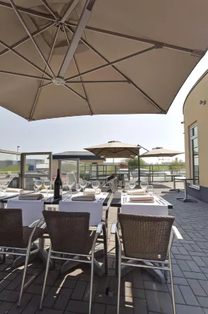 Ibis Styles Charleroi Airport Aero 44 Отели в г. Ransart