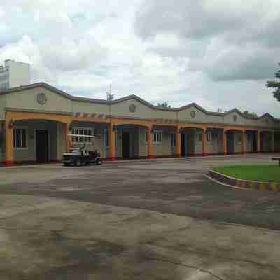 DM Residente Resort Hotel Exterior