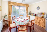 Steve's Place Hotels in Hinckley