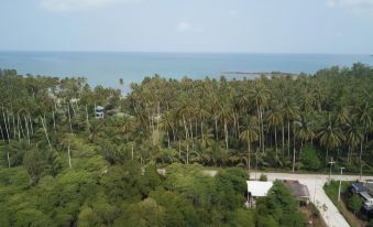 Suan Maprao Ko Kut Resort