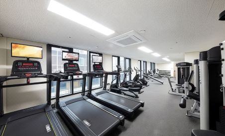 Petro Hotel - Housity