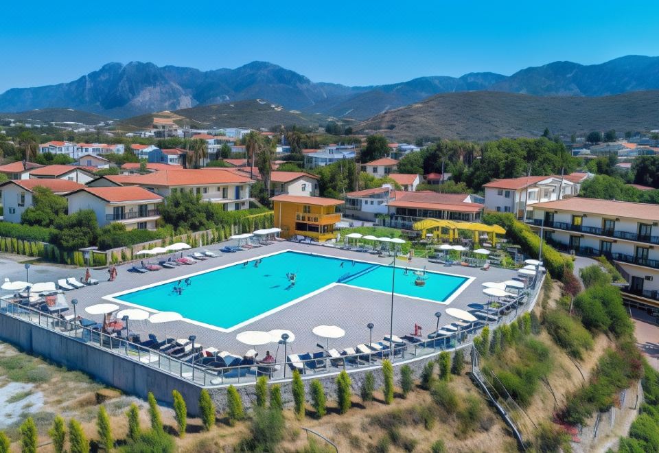 Riverside Garden Resort