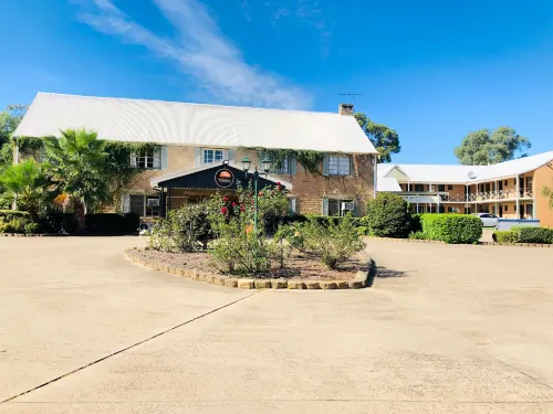 Campbelltown Colonial Motor Inn Hotels in Narellan