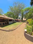 Honey Badger Lodge Hotel a Kirua
