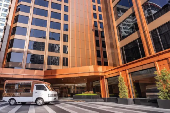 Samala Hotel Bangkok Отели рядом с достопримечательностью «Сэнсэп»