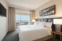 Embassy Suites by Hilton Monterey Bay Seaside Hotels near Destiny’s Precious Gifts