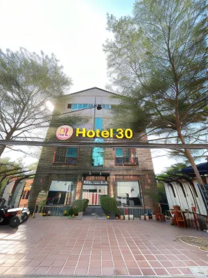 Hotel 30