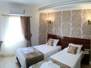 Olivias Group Hotel