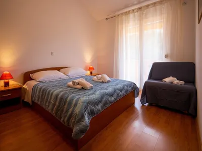 Apartments Torina Hôtels à proximité de : Galešnjak