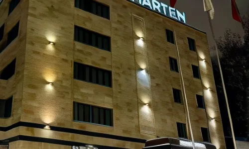 Harten Business & International Hotel