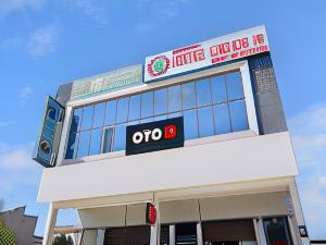 OYO Hotel Green IN