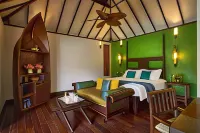 Taj Kumarakom Resort and Spa Kerala Hotels in Kumarakom