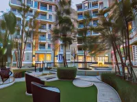 Summer Huahin Condo 2 Bedrooms Pool View Classic Room