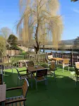 Old Mill Hotel & Lodge Hotel di Colerne