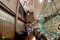Roomz Hotel