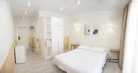寂靜酒店 - 停車場