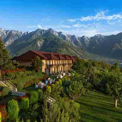 Taj Dal View Srinagar Hotel Exterior