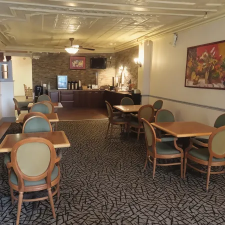 St Charles Hotel Downtown Hudson
