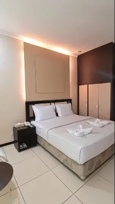 Jazz Hotel Palu - bar