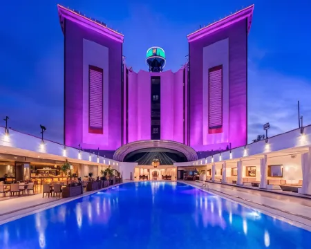 Grand Pasha Lefkosa Hotel & Casino & Spa ニコシアのホテル