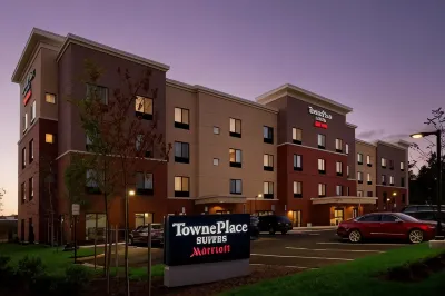 TownePlace Suites Alexandria Fort Belvoir Hotels in Mount Vernon