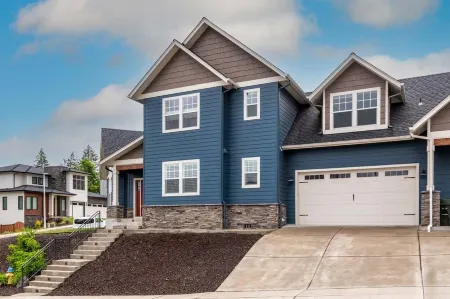 Beautiful Custom Home Centrally Located Near The University of Oregon Отели рядом с достопримечательностью «Парк Хендрикс»