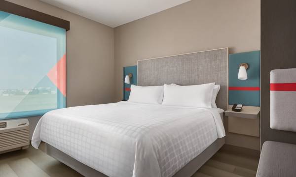avid hotel Tulsa Hills by IHG