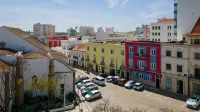 Hostellicious - parking