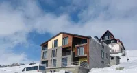 Dandelion Hotel Gudauri Hotels near პანორამა გუდაური