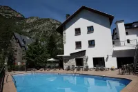 Hotel & Spa Real Villa Anayet - Pools