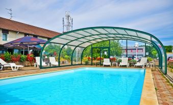 Contact Hotel Arc-En-Ciel - Reouverture - Entierement Renove