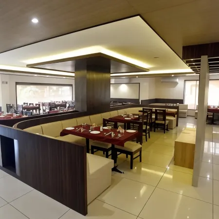 Hotel Sach Regency