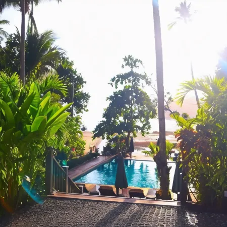 Lihim Resorts