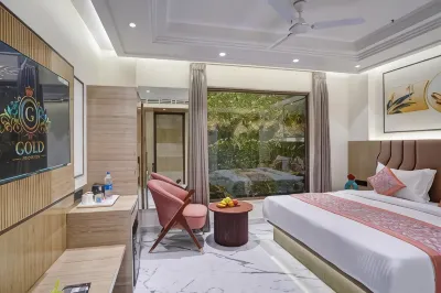 Gold the Royal Newly Built - 2Mins Walk from New Delhi Railway Station & 5Mins from Connaught Place Hotels in 
