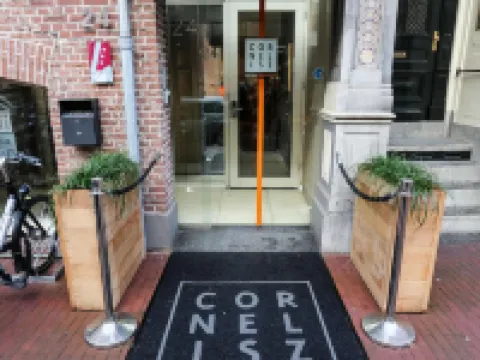 โฮเทล คอร์เนลิสซ์ โรงแรมในอัมสเตอร์ดัม
