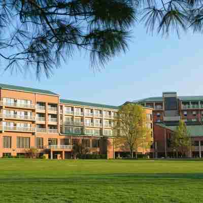 Turf Valley Resort Hotel Exterior