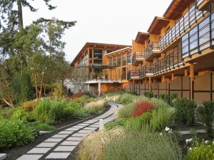 Brentwood Bay Resort & Spa