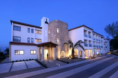 Droushia Heights Hotel