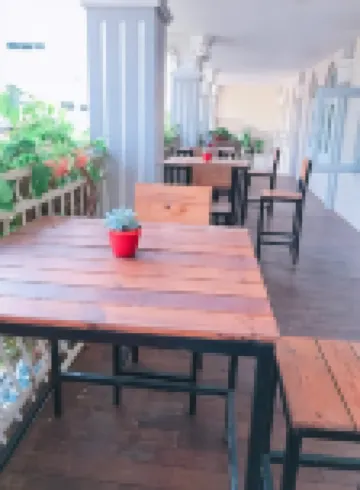 Ruby Hotel