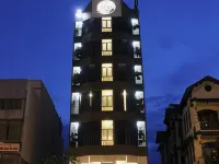 Brown Bean 2 Hotel Hotels near Sun Wheel