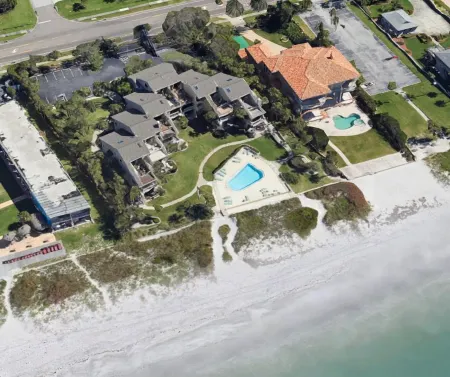 Breathtaking Gulf Views and Rooftop Terrace - Stunning Beachfront Oasis